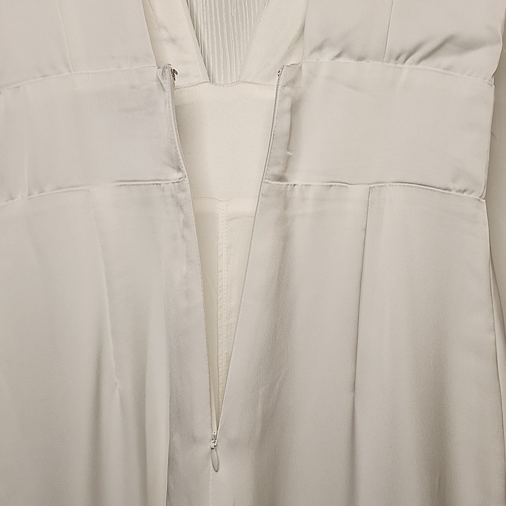 Lulus Ultimate Allure Ivory Satin Wide Leg Sleevless Plung V-Neck Jumpsuit - Picture 9 of 16